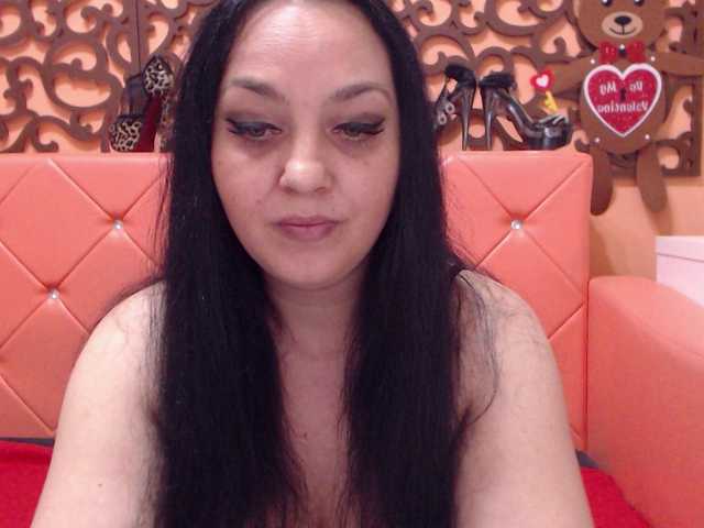 Live sex webcam photo for kattsuunnyy #273235278