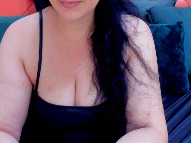 Live sex webcam photo for kattsuunnyy #280112466