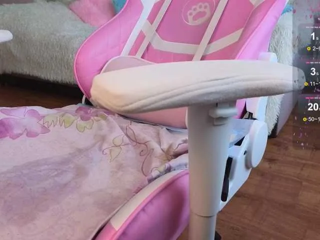 Live sex webcam photo for katy-ethereal #277796826