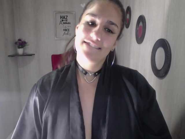 Live sex webcam photo for katycarter #271827994