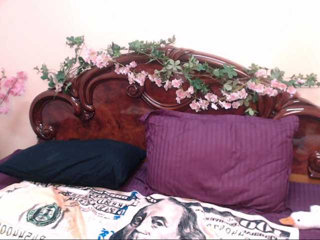 Live sex webcam photo for katydolll #290616483