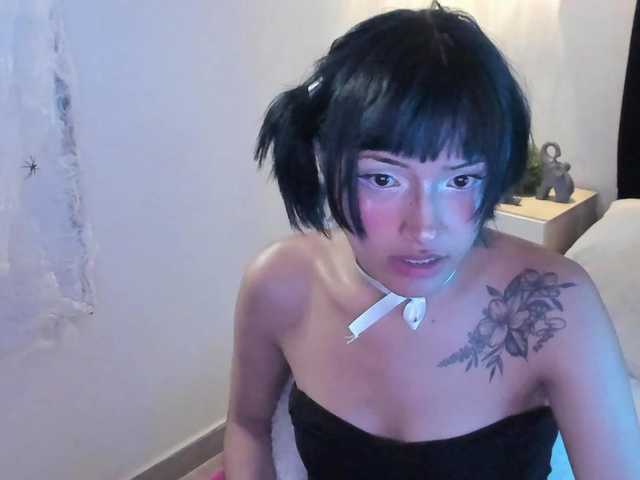 Live sex webcam photo for katzukii- #276427868