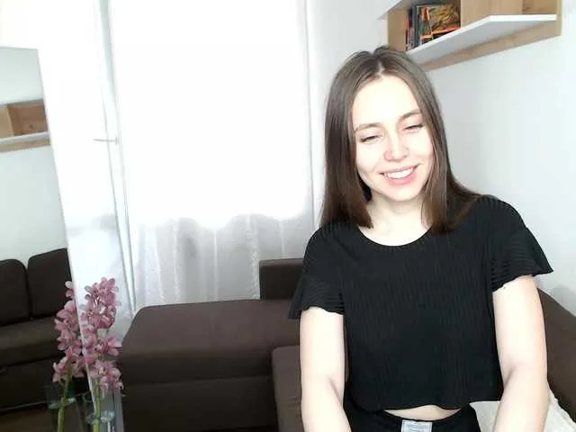 Live sex webcam photo for kaymassey2 #277957286