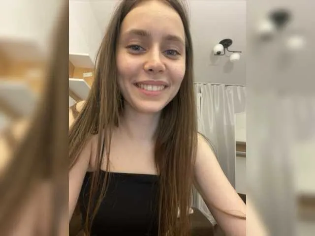 Live sex webcam photo for kaymassey2 #278137662