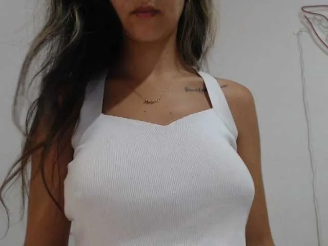 Live sex webcam photo for ke-moll #275967872