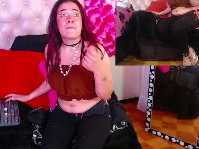 Live sex webcam photo for keila-15 #277022152