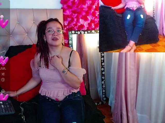 Live sex webcam photo for keila-15 #277033838