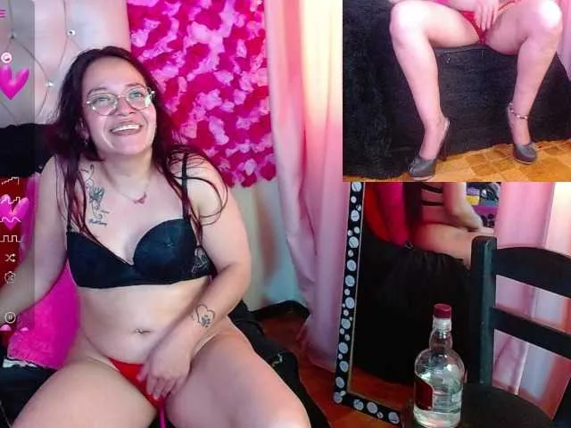 Live sex webcam photo for keila-15 #277035293