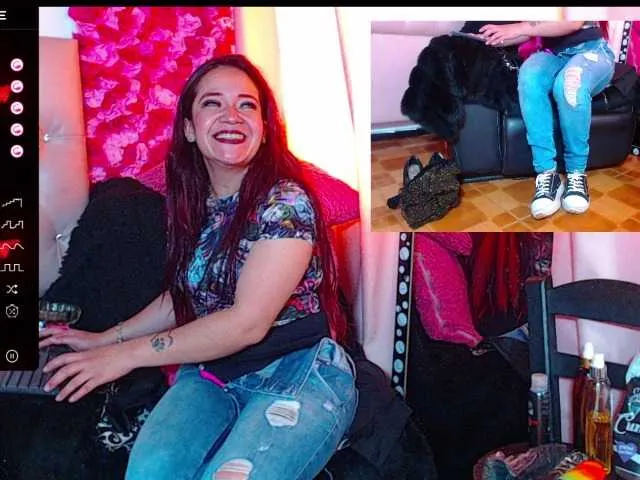 Live sex webcam photo for keila-15 #277098097