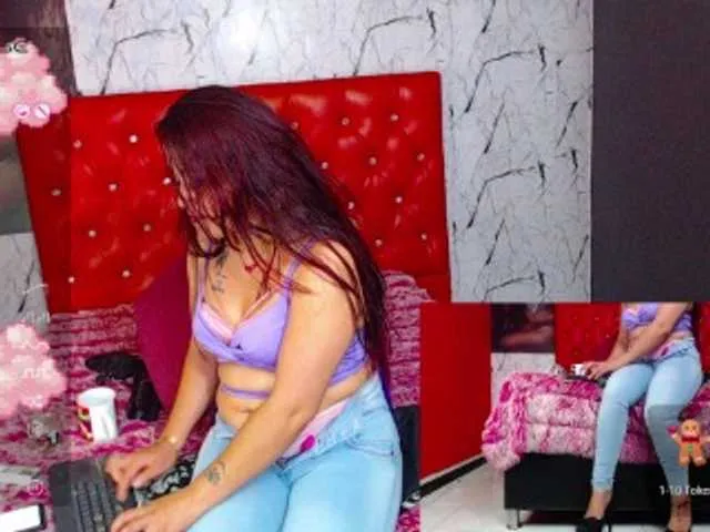 Live sex webcam photo for keila-15 #277159634