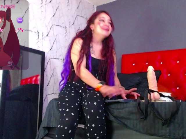 Live sex webcam photo for keila-15 #289506385