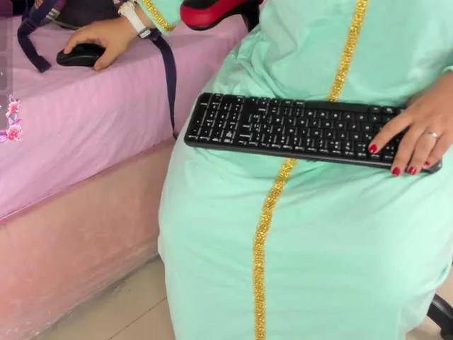 Live sex webcam photo for keiraBrooke #290764114