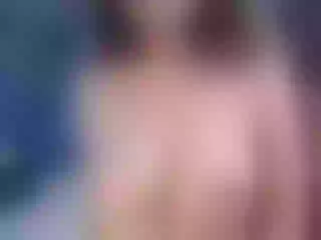 Live sex webcam photo for kelly-house #273746742