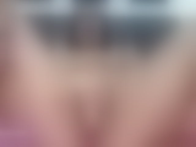 Live sex webcam photo for kelly-joness #293933349