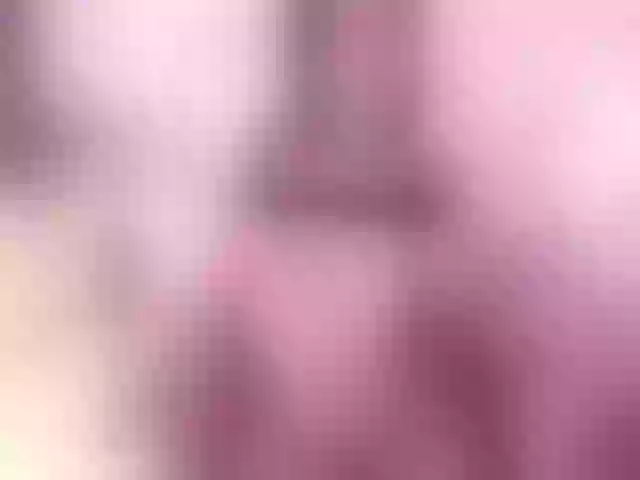 Live sex webcam photo for kellyLors #272183237