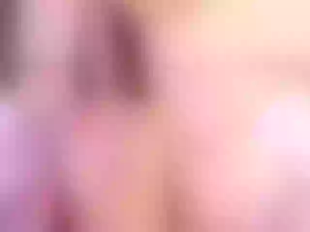 Live sex webcam photo for kellyLors #272350291