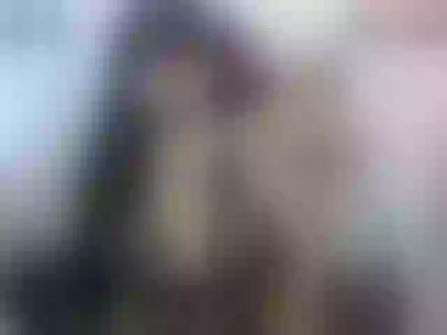 Live sex webcam photo for kellybents1 #275859465