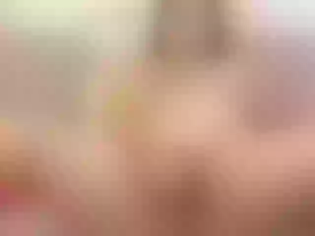 Live sex webcam photo for kellybents1 #290047706