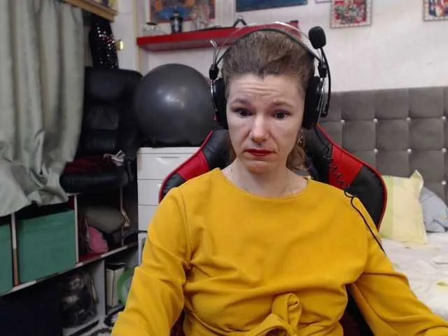 Live sex webcam photo for kellysurfing #277059052