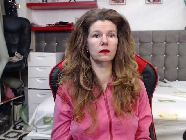 Live sex webcam photo for kellysurfing #277083888