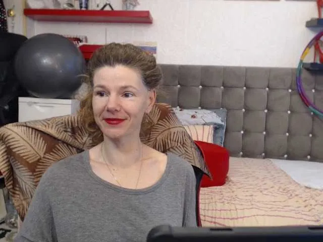 Live sex webcam photo for kellysurfing #277554980