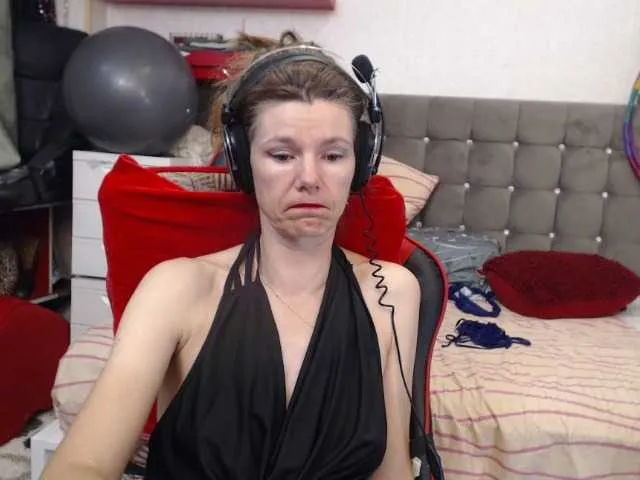 Live sex webcam photo for kellysurfing #277597828