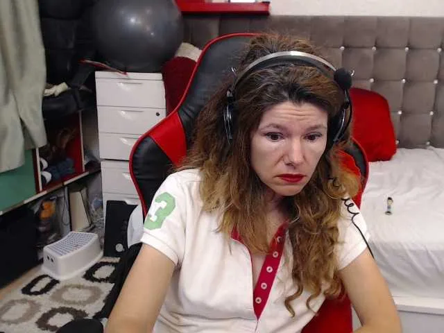 Live sex webcam photo for kellysurfing #277917222