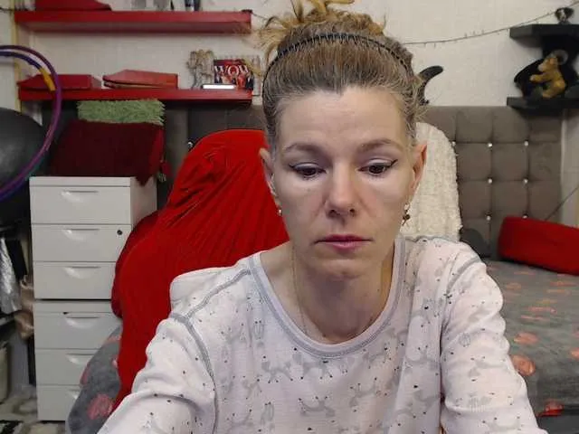 Live sex webcam photo for kellysurfing #290337886