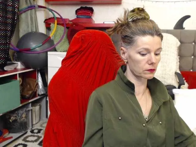 Live sex webcam photo for kellysurfing #290460559