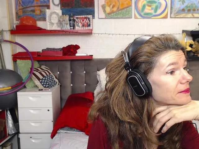 Live sex webcam photo for kellysurfing #290509517