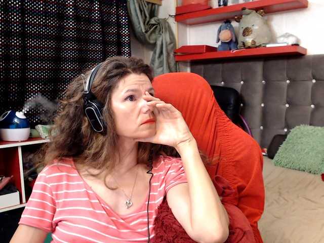 Live sex webcam photo for kellysurfing #291723557