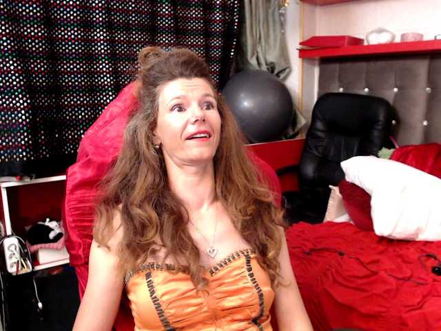 Live sex webcam photo for kellysurfing #291937352