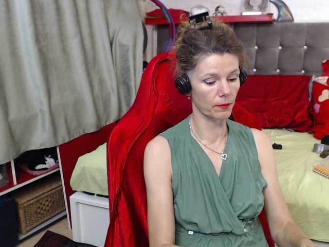 Live sex webcam photo for kellysurfing #292092295