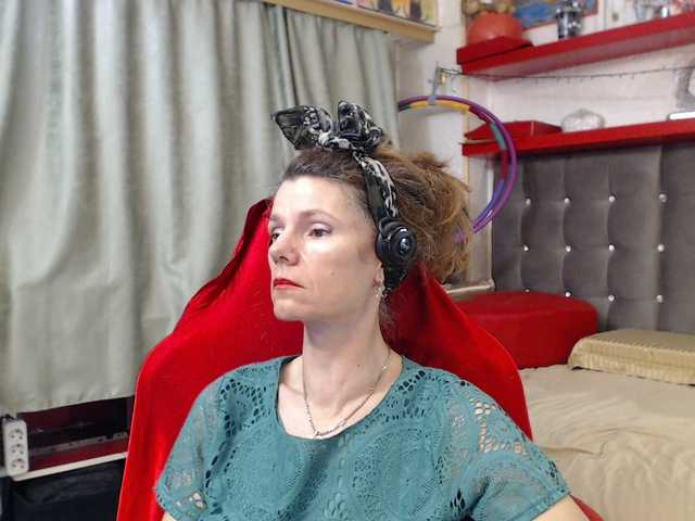 Live sex webcam photo for kellysurfing #292203767