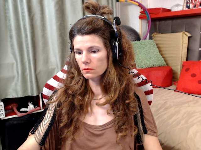 Live sex webcam photo for kellysurfing #292231425