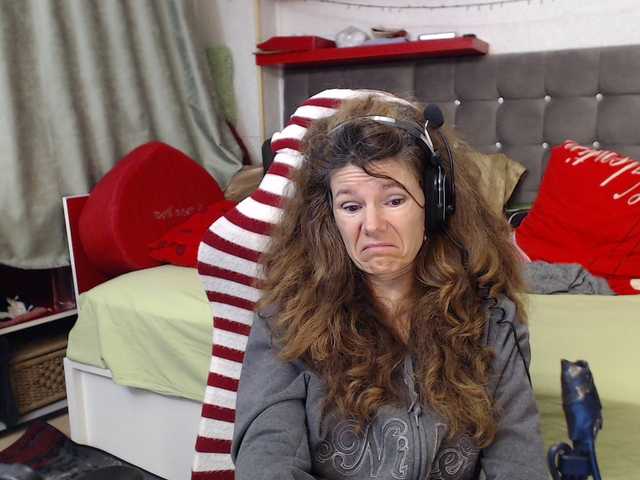 Live sex webcam photo for kellysurfing #292332021