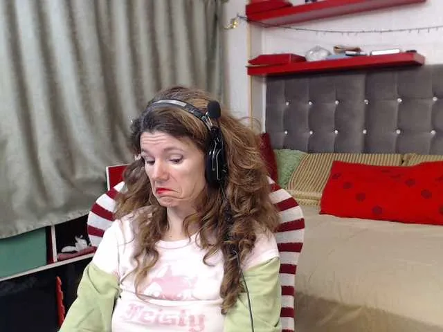 Live sex webcam photo for kellysurfing #292386747