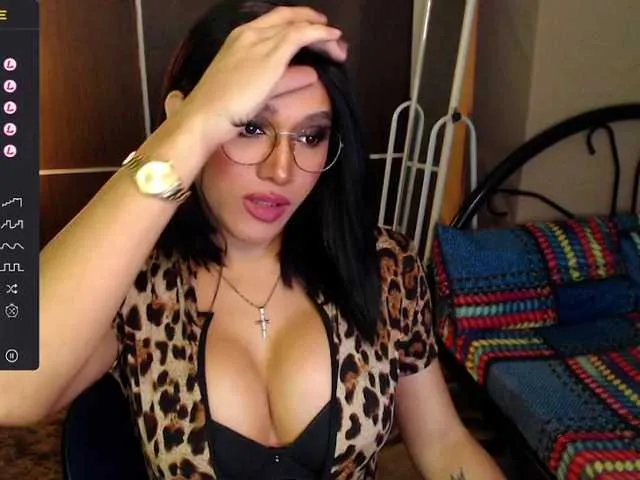 Live sex webcam photo for kellyxxxx #276726499