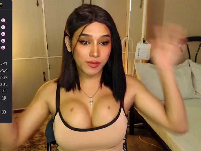 Live sex webcam photo for kellyxxxx #277792438