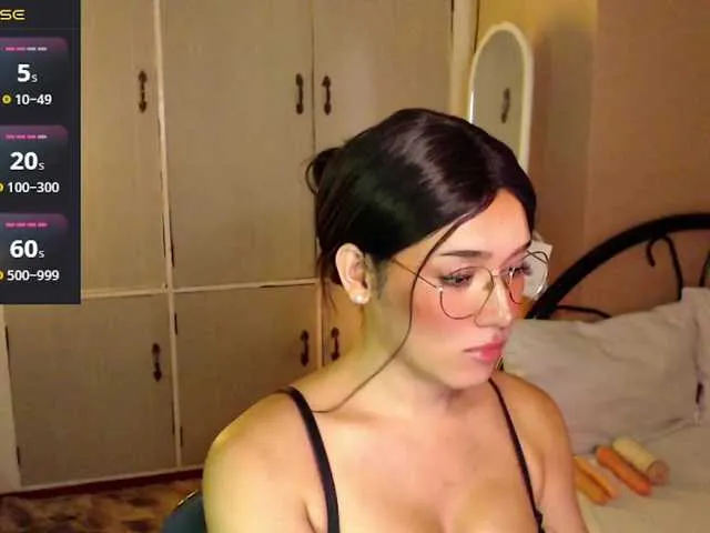 Live sex webcam photo for kellyxxxx #290914534