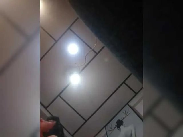 Live sex webcam photo for kendalCutex #292045460