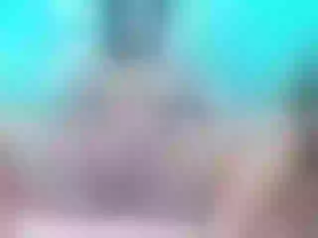 Live sex webcam photo for kendall-tasha #271886035