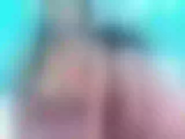 Live sex webcam photo for kendall-tasha #271982323