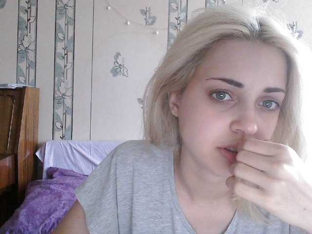 Live sex webcam photo for kendi-snow #273697438