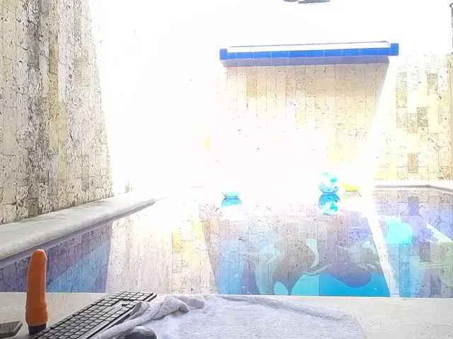 Live sex webcam photo for kendra-smith #273838554