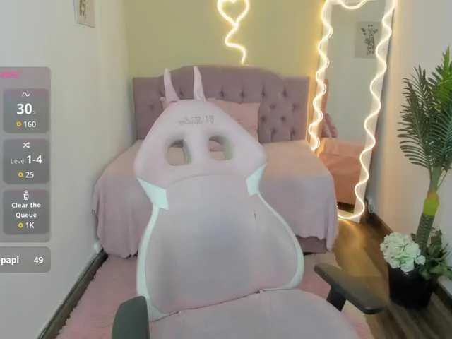 Live sex webcam photo for kendra-tay #290296799