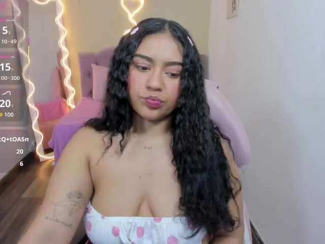 Live sex webcam photo for kendra-tay #290444903