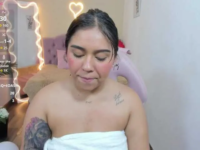 Live sex webcam photo for kendra-tay #290599105