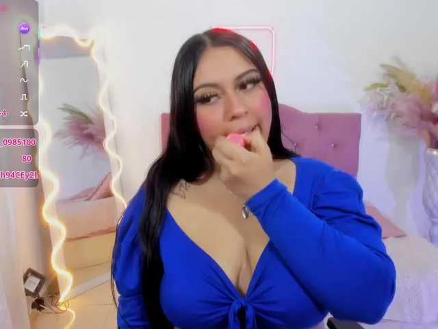 Live sex webcam photo for kendra-tay #292445495