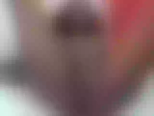 Live sex webcam photo for kenia-hot69 #273693700